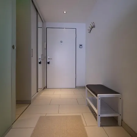 Rooftop By Rabe - Balkon, Parkplatz, Smart-tv, Netflix